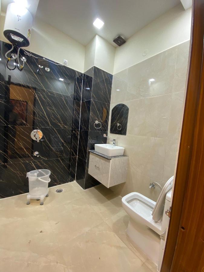 Hotel Woodlark Zirakpur - A Peaceful Stay Екстериор снимка